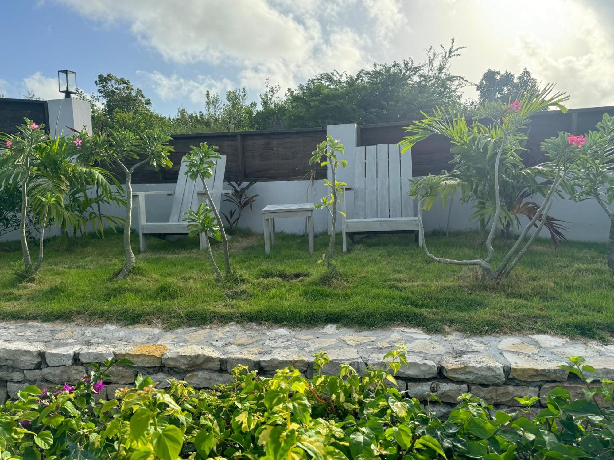 De' Seaside Escape Otel Willikies Dış mekan fotoğraf
